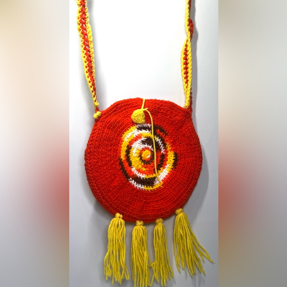 🌺Vintage Crossbody Bag Handmade/ Crocheted in the 1970’s🌸🌺